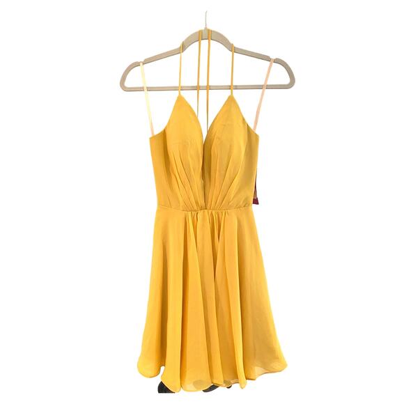 NWT Abby Paris #984911, Short A-Line Dress, Yellow, Lace Up Back, Size 0 - Picture 3 of 6